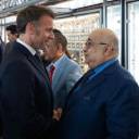 الشيخ الدكتور محمد بن عيسى الجابر يلتقي الرئيس الفرنسي إيمانويل ماكرون في باريس